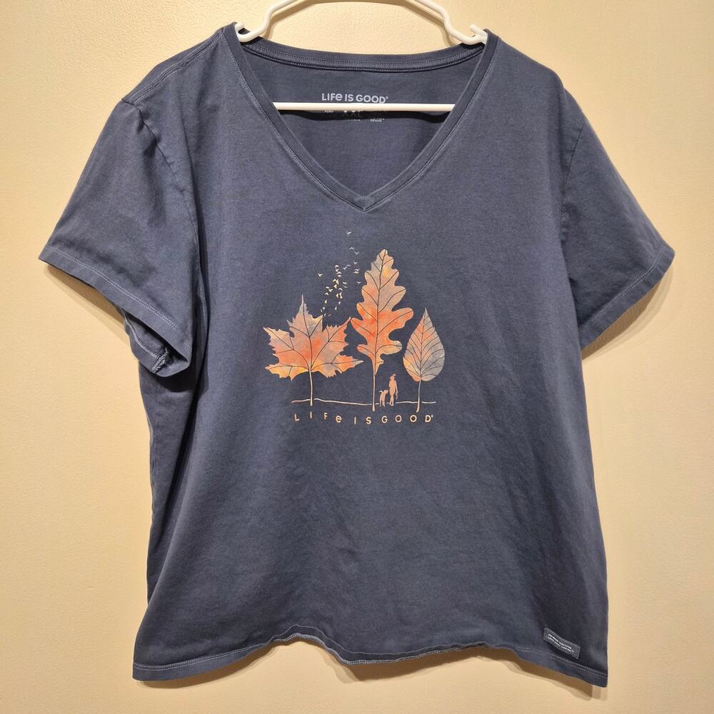 Life is Good Women's XXL Three Leaves Short Sleeve Crusher Vee T Shirt Blue